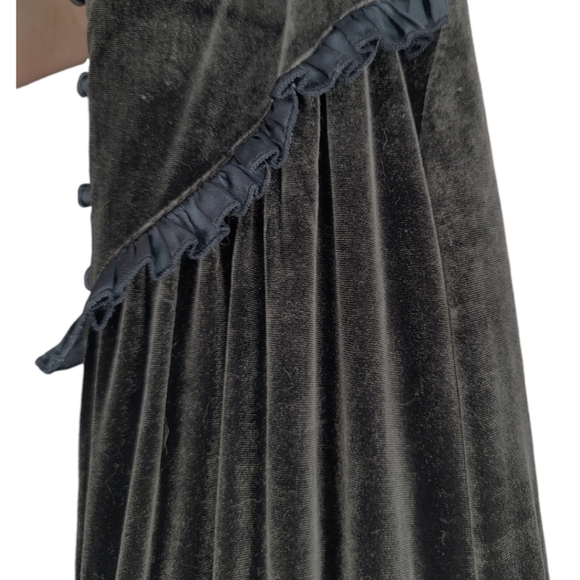 ✨️NWT✨️ GRACIA - Small Dressy Black Velvet Tunic - Picture 8 of 8